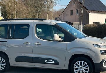 Citroen Berlingo 89.873 km 16.990 &euro; Solingen 42697