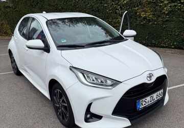 Toyota Yaris 115.000 km 13.200 &euro; Wuppertal 44287