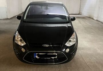 Ford S-Max 156.000 km 8.250 &euro; Remscheid 42853