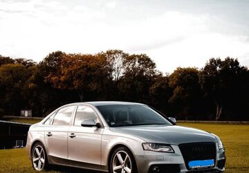 Audi A4 198.000 km 6.800 &euro; Halver 58553