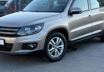 VW Tiguan 251.370 km 7.450 &euro; Hilden 40721