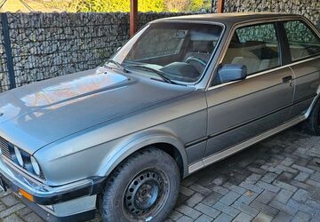 BMW 325 387.918 km 12.500 &euro; Halver 58553
