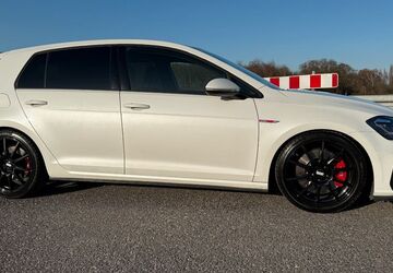 VW Golf 85.000 km 25.900 &euro; Dormagen 41542