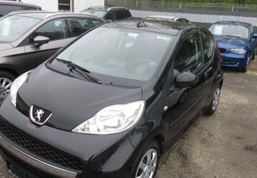 Peugeot 107 81.500 km 3.500 &euro; Leverkusen 51371