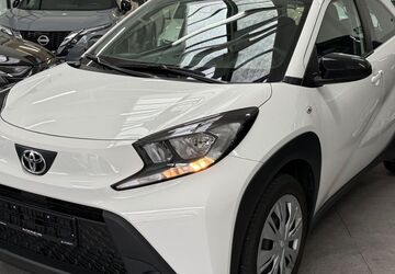 Toyota Aygo (X) 25.693 km 14.950 &euro; Remscheid 42859