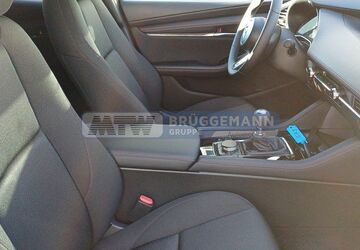 Mazda 3 1.973 km 25.680 &euro; Düsseldorf 40599