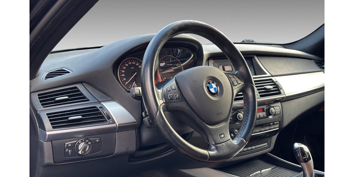 BMW X5 30d xDrive M-Sport Leder Xenon Luft 20´ 195.110 km 13.100 &euro; Wuppertal 42327