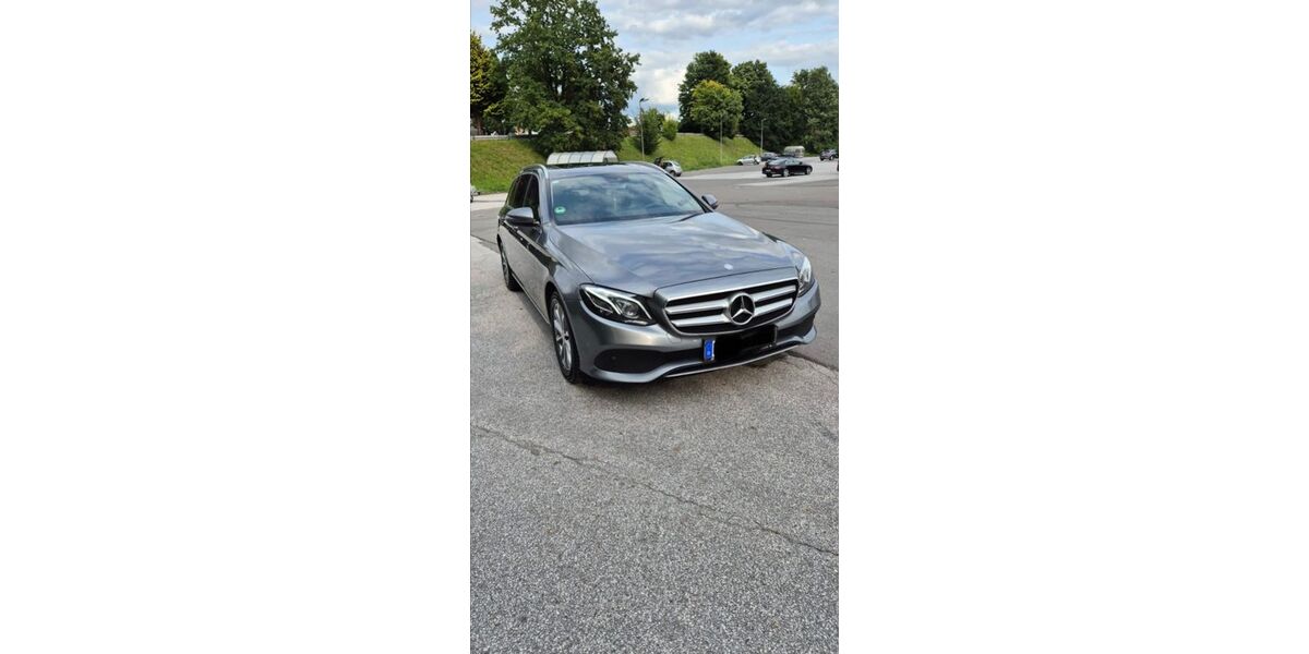 Mercedes-Benz 220 250.000 km 19.000 &euro; Remscheid 42897