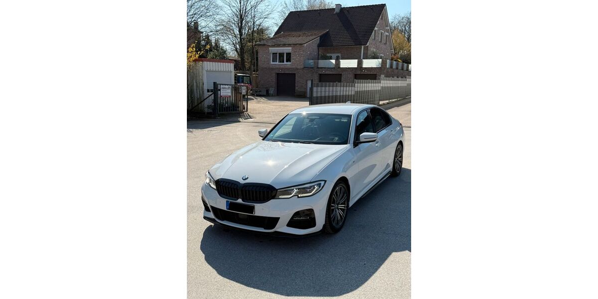 BMW 330 140.000 km 33.700 &euro; Düsseldorf 40549