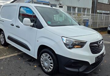 Opel Combo 126.990 km 8.595 &euro; HILDEN 40724