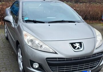 Peugeot 207 136.000 km 2.100 &euro; Hagen 58099