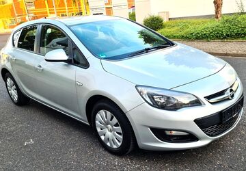Opel Astra 146.500 km 7.600 &euro; Düsseldorf 40589