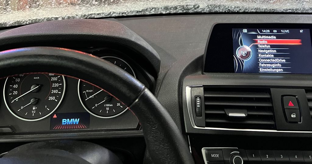 BMW 118 100.000 km 11.800 &euro; Wuppertal 42329