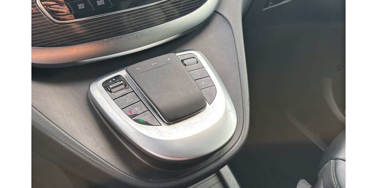 Mercedes-Benz V 250 d EDITION lang 360° Leder AHK 19´ Pano Burm 73.145 km 36.900 &euro; Wuppertal 42327