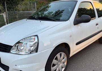 Renault Clio 122.771 km 1.990 &euro; Remscheid 42857