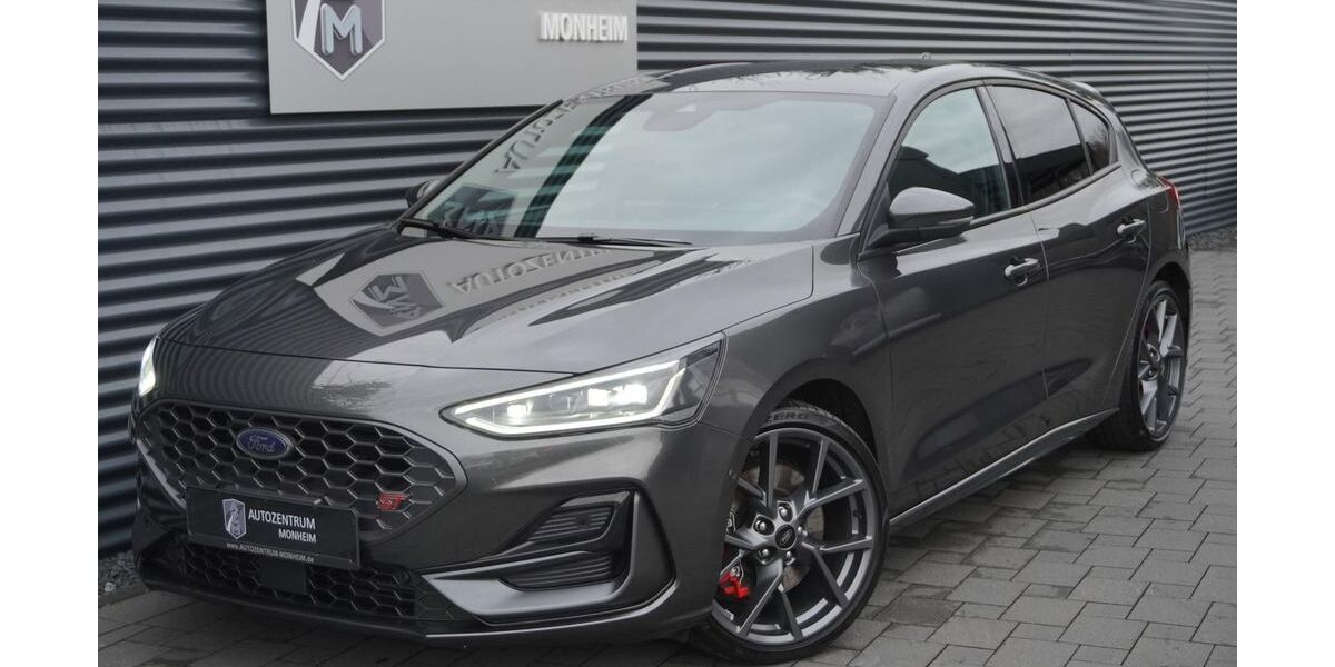 Ford Focus 23.000 km 31.990 &euro; Monheim am Rhein 40789