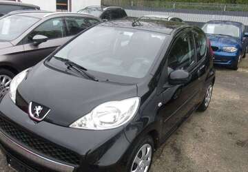 Peugeot 107 81.500 km 3.500 &euro; Leverkusen 51371