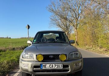 Toyota RAV 4 178.000 km 4.000 &euro; Ratingen 40883