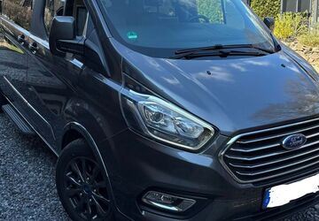 Ford Tourneo Custom 84.000 km 38.500 &euro; Ratingen 40885