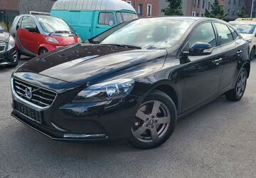 Volvo V40 76.785 km 13.800 &euro; Düsseldorf 40597