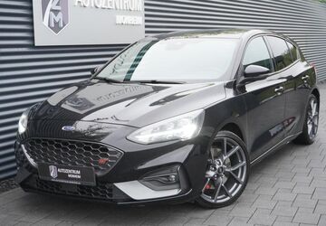 Ford Focus 57.000 km 24.990 &euro; Monheim am Rhein 40789