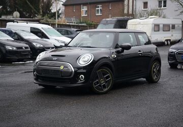 Mini Cooper SE 10.311 km 16.800 &euro; Düsseldorf 40597