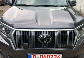 Toyota Land Cruiser 69.800 km 54.900 &euro; Düsseldorf 40468