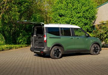 Ford Tourneo Courier 5.032 km 35.500 &euro; Hilden 40721