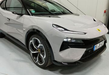 Lotus Eletre 27.500 km 92.489 &euro; Haan 42781