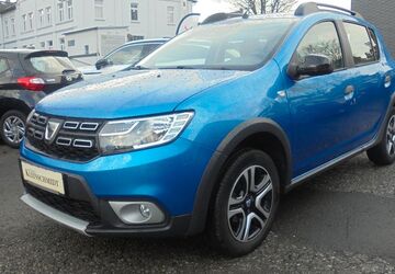 Dacia Sandero 96.430 km 9.990 &euro; Radevormwald 42477