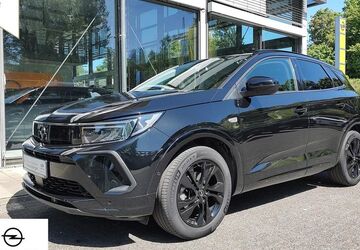 Opel Grandland (X) 138.400 km 14.900 &euro; Düsseldorf 40625