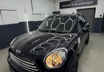 Mini Countryman D (Cooper) 108.788 km 8.850 &euro; Solingen 42651