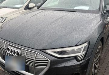 Audi e-tron 67.148 km 35.560 &euro; Hagen 58091