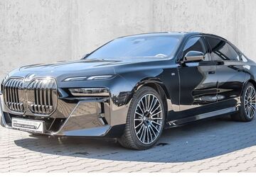 BMW 740 16.750 km 102.490 &euro; Velbert 42553