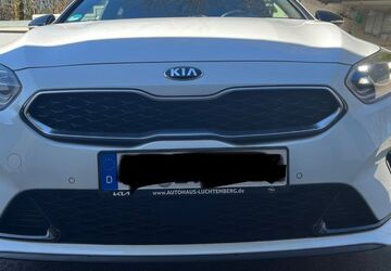 Kia ceed Sportswagon 50.000 km 18.250 &euro; Burscheid 51399