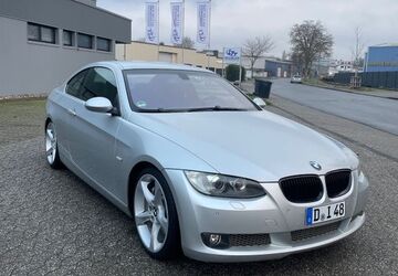 BMW 335 101.226 km 19.900 &euro; Düsseldorf 40468