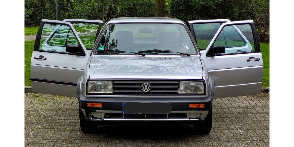 VW Jetta 184.000 km 4.000 &euro; Düsseldorf 40213
