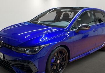 VW Golf 24.592 km 40.590 &euro; Düsseldorf 40233