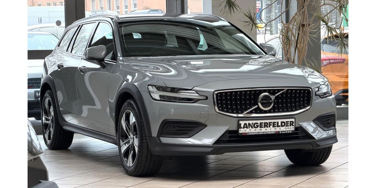Volvo V60 Cross Country 27.120 km 37.499 &euro; Wuppertal 42389