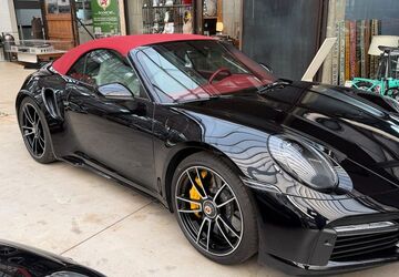 Porsche 992 48.000 km 195.900 &euro; Düsseldorf 40591