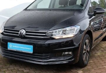 VW Touran 16.223 km 32.950 &euro; Solingen 42699