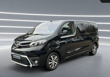 Toyota Proace (Verso) 81.000 km 32.950 &euro; Overath 51491