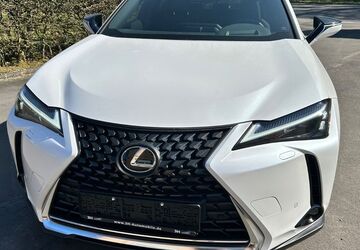 Lexus UX 21.247 km 31.599 &euro; Kürten 51515