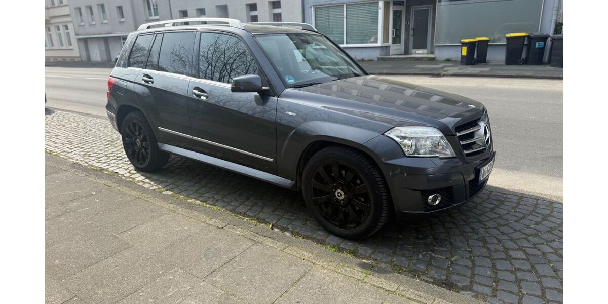 Mercedes-Benz GLK 220 268.000 km 8.200 &euro; Wuppertal 42327