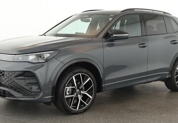 VW Tiguan 16.200 km 47.884 &euro; Düsseldorf 40233