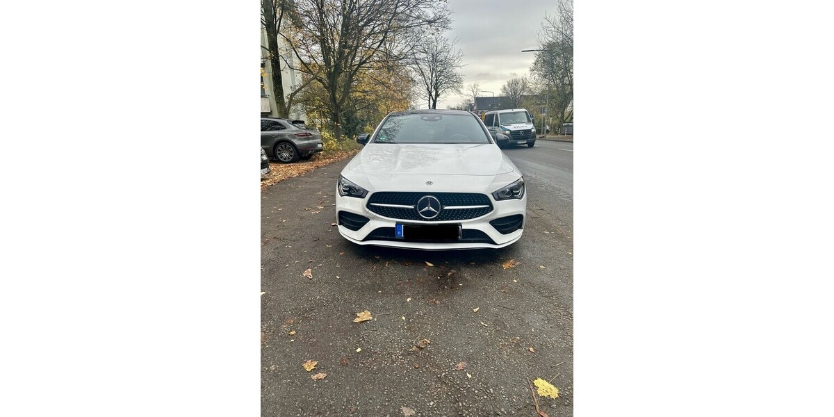 Mercedes-Benz CLA Coupe 74.200 km 34.000 &euro; Düsseldorf 40213
