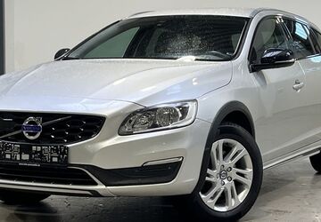 Volvo V60 203.712 km 10.999 &euro; Düsseldorf 40599