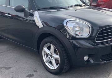 Mini One Countryman 148.000 km 5.950 &euro; Düsseldorf 40231