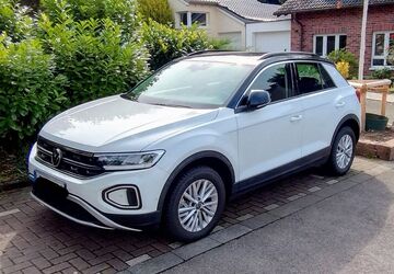 VW T-Roc 9.000 km 19.400 &euro; Leverkusen 51375
