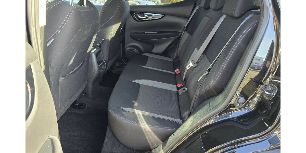 Nissan Qashqai N-Connecta Automatik|AHK|Winterpaket|LED 79.663 km 17.795 &euro; Wermelskirchen 42929